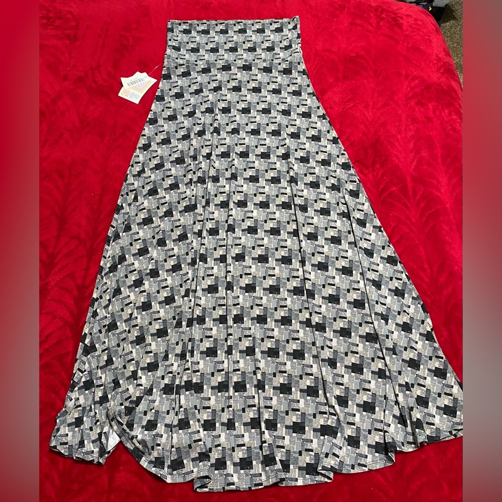 CLOSET CLEAR OUT ALL LULAROE MAKE AN OFFER BUNDLE NWT XS HIGH WAIST SUPER SOFT - Picture 11 of 11